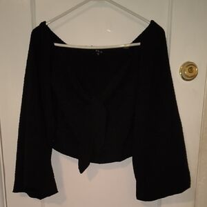 VENUS | Black Off-Shoulder Blouse